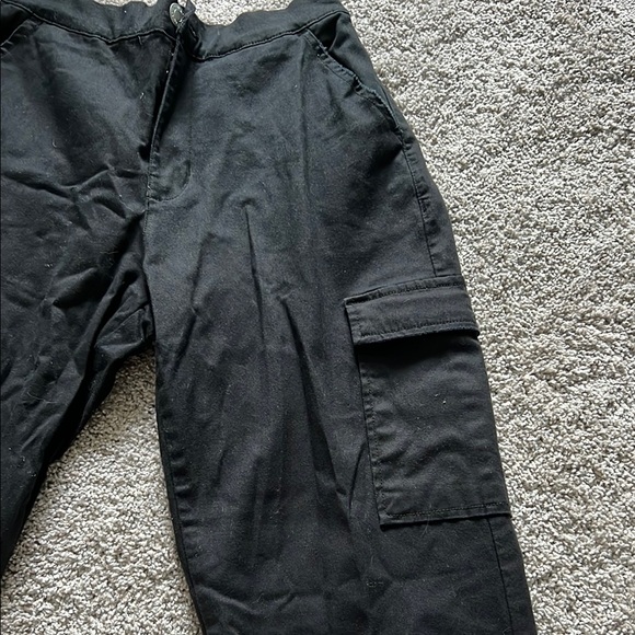 Stylish Black Cargo Pant Joggers - Picture 2 of 6